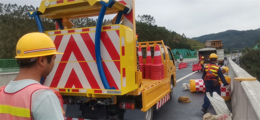 从化高空车 路灯车 曲臂车 成本价出租